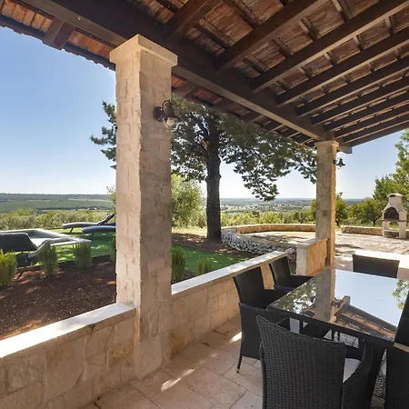 Trulli Alborea Holiday home *